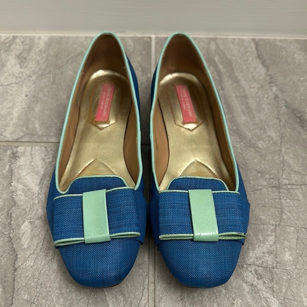 Isaac Mizrahi ISKATHRINE3 Blue Flats with Decorative Bow - Picture 8 of 8